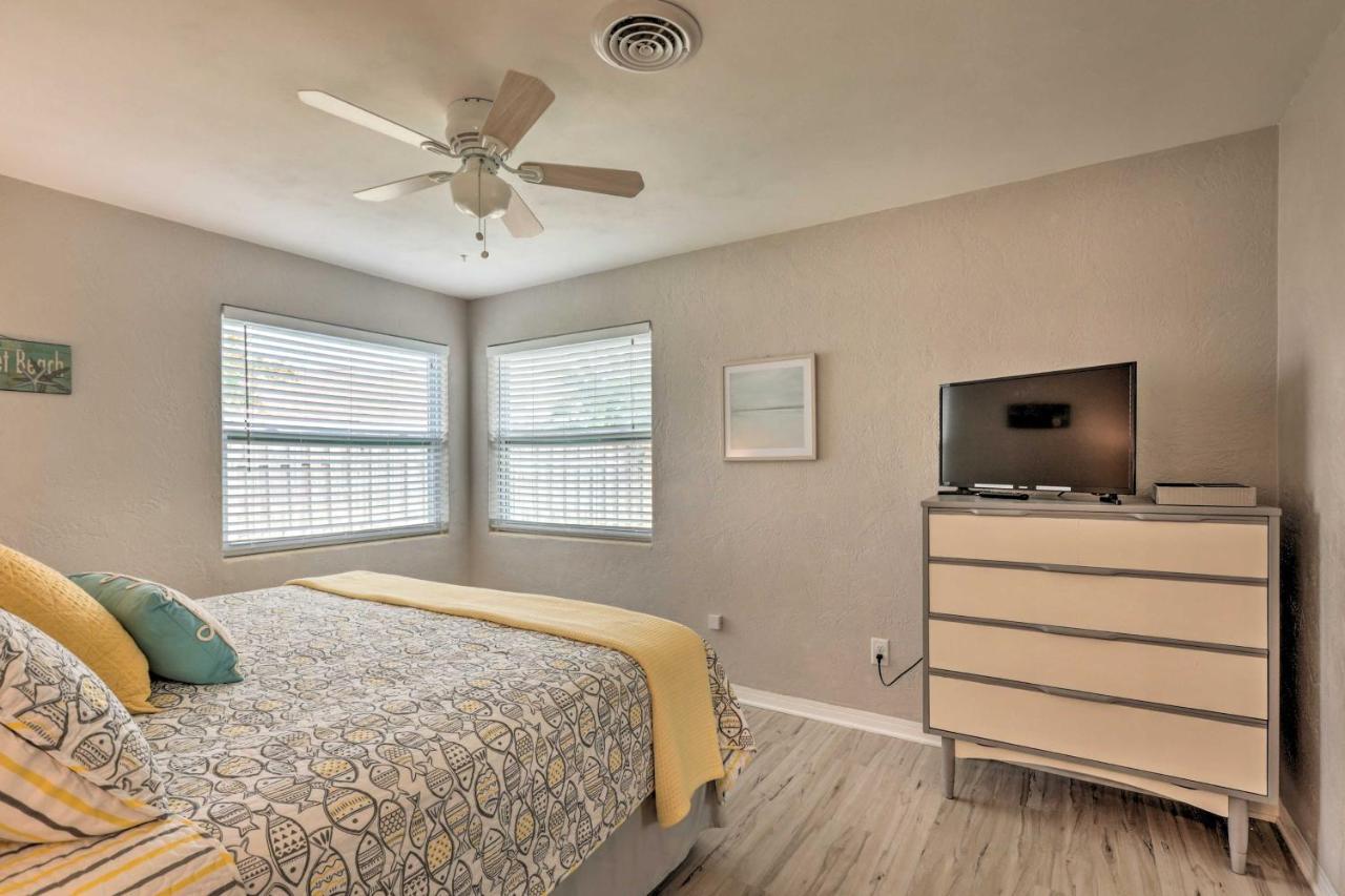 Bright Bungalow With Porch Walk To Ormond Beach! Eksteriør bilde