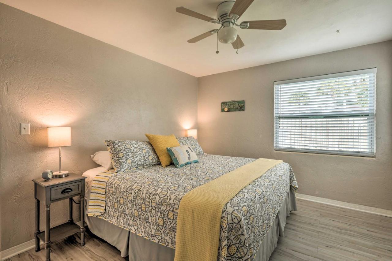 Bright Bungalow With Porch Walk To Ormond Beach! Eksteriør bilde